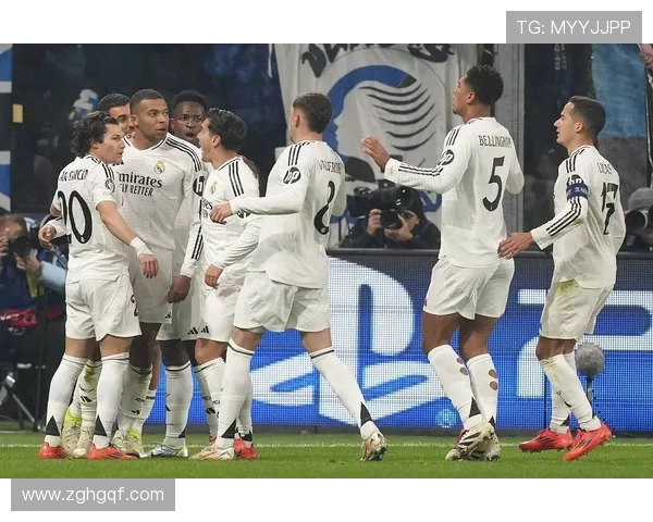 拜仁与亚特兰大接触商讨卢克曼租借加高价买断交易 拜仁与亚特兰大接触商讨卢克曼租借加高价买断交易