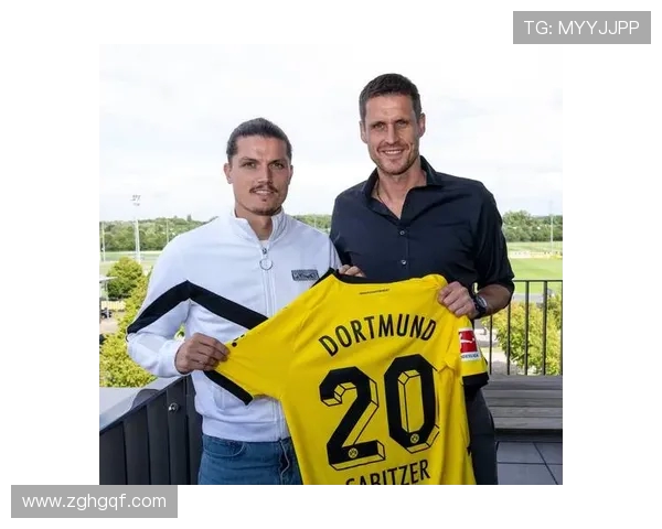 格雷罗恢复良好将入选拜仁对阵多特比赛大名单 格雷罗恢复良好将入选拜仁对阵多特比赛大名单